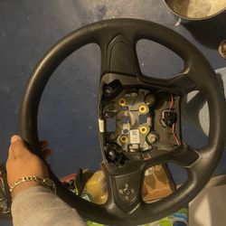 got this steering wheel and cluster of a 2014 silverado 
