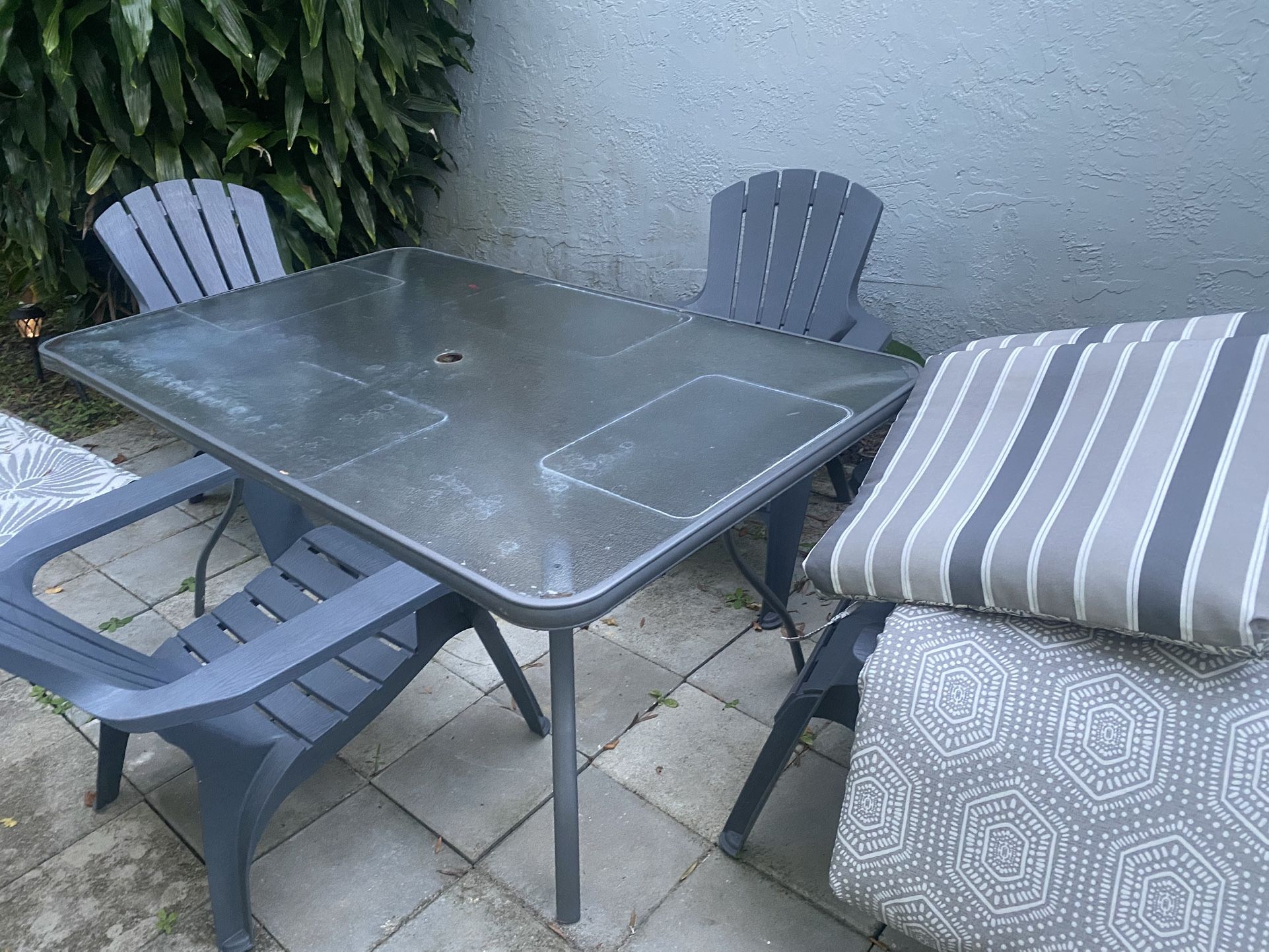 Table And 4 Chairs Outdoor