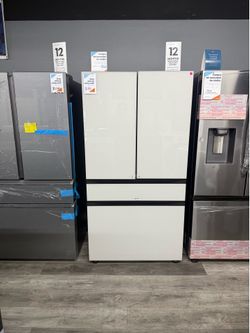 🔥 Samsung - Bespoke 29 Cu Ft 4-Door French Door refrigerator With Beverage Center In White Glass 🔥