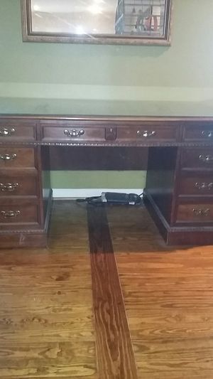 New And Used Desk For Sale In Anniston Al Offerup