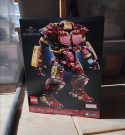 LEGO SUPER HEROES Hulkbuster 76210