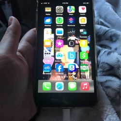 Unlocked iPhone 7plus 32gb