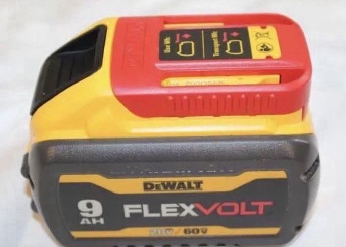 DeWalt DCB609 FLEXVOLT 20-Volt / 60-Volt MAX Lithium-Ion Battery Pack 9.0 Ah NEW