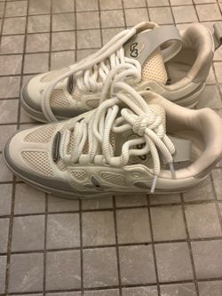 Lv shoes size 10