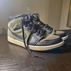 Air Jordan 1 Mid Galactic Jade Olive Green Black White BQ6472-007 Size 10