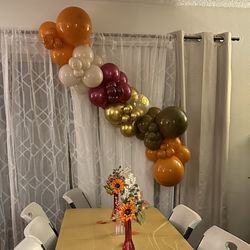 Balloon Garland (small)
