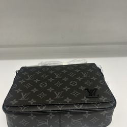 Designer messenger Monogram Bag 