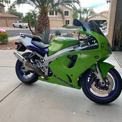 1997 Kawasaki ZX-7R