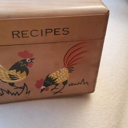ROOSTER RECIPE HOLDER WOOD