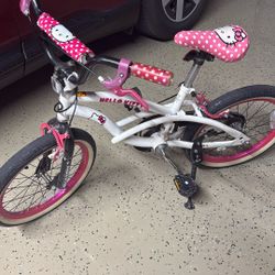 Hello Kitty Kid’s Bike
