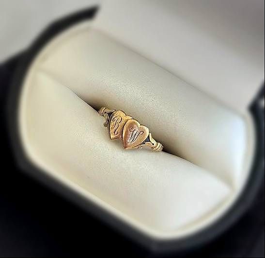 Jewelry 10k solid yellow gold heart ring RW Ring size 4.50