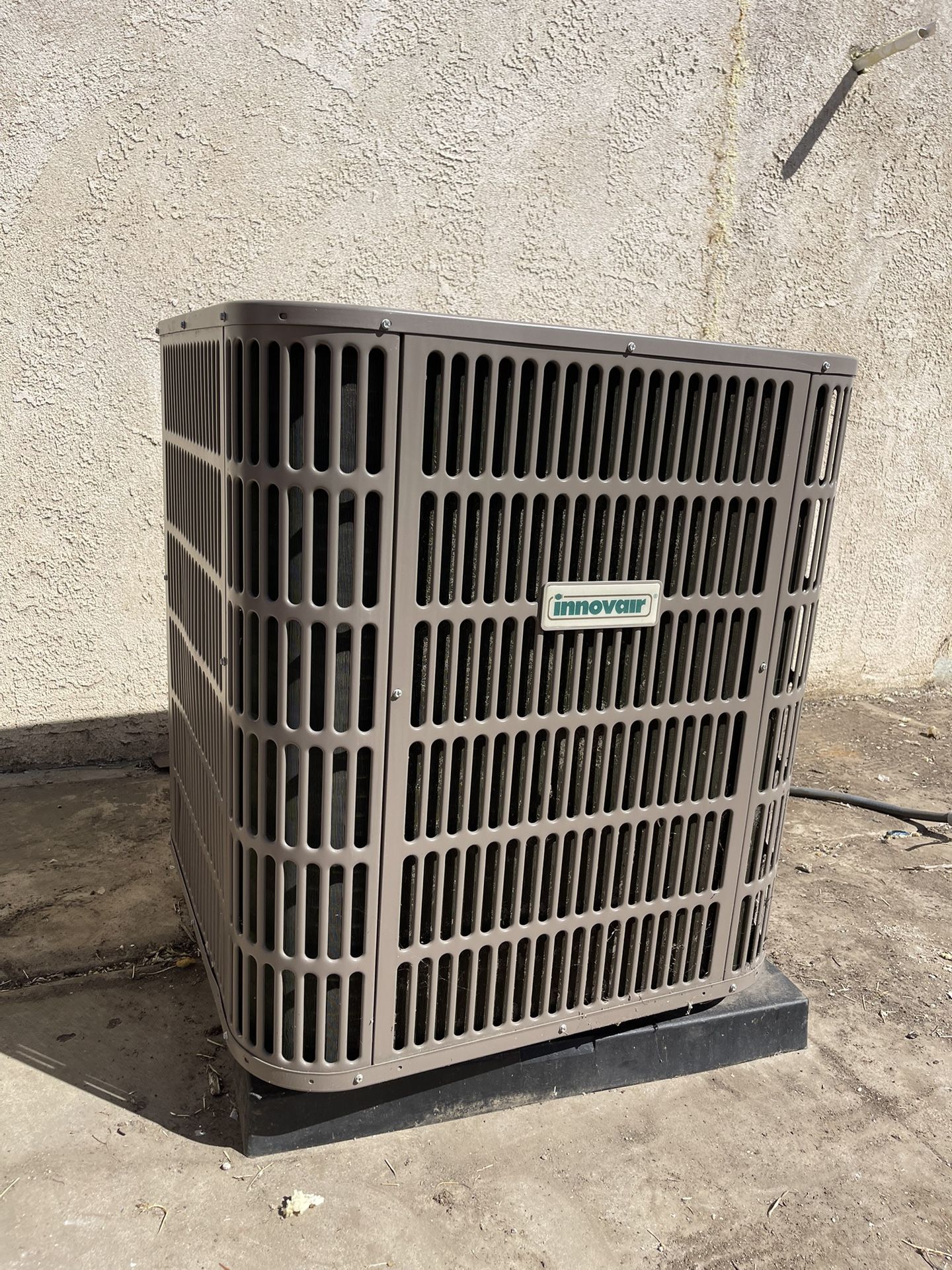 Innovair Outdoor Condensing Unit for Sale in Los Angeles, CA - OfferUp
