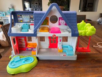 Fisher-Price Little People Surprise & Sounds House – Lights & Sounds Work