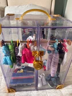 Rainbow high doll case and dolls!!