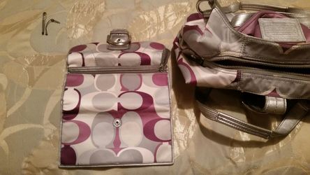 Coach purse used once very well taken care of inside and out wallet brand new