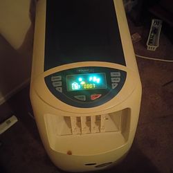 A/C & Heating Portable Unit. By Solarus