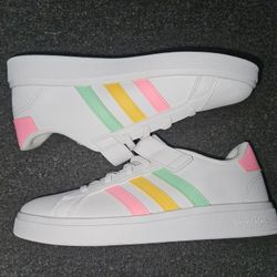 Girls Adidas Shoes