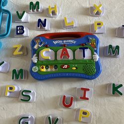 LeapFrog Fridge Words Magnetic Word Builder