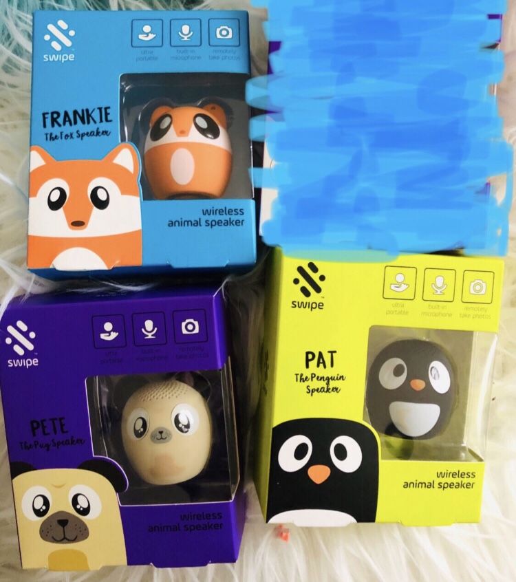 Pingüin, Fox, Pug Bluetooth Speakers. Little Speaker With Big Sound. Golf Ball Size. Connects With Any Bluetooth Device. Súper Cute And Súper Fun! New