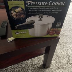Pressure cooker