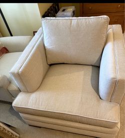Ethan Allen Chair