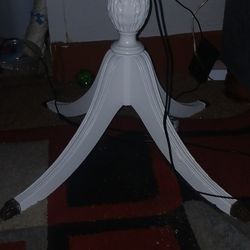 Clawfoot Antique End Table, Removable Glass Top