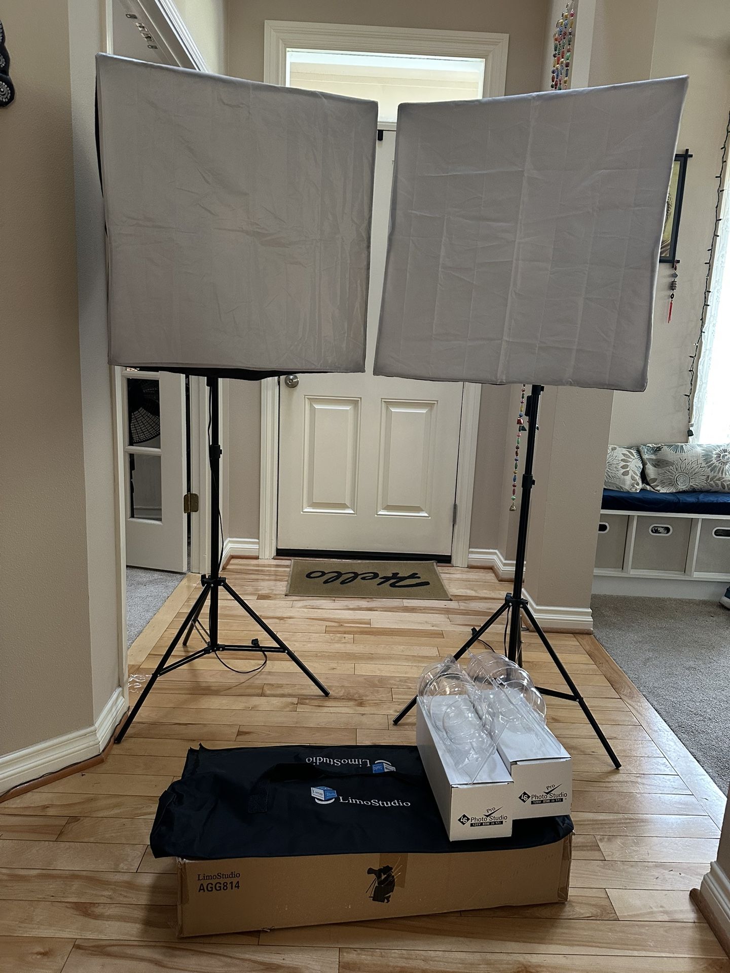 Photography Softbox Lighting Kit By LimoStudio 