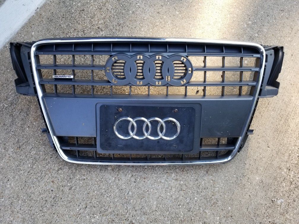 Audi grill OEM for 2011 A5