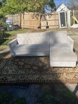 small Apt Sz Sectional 
