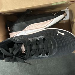 Women’s Puma Shoes