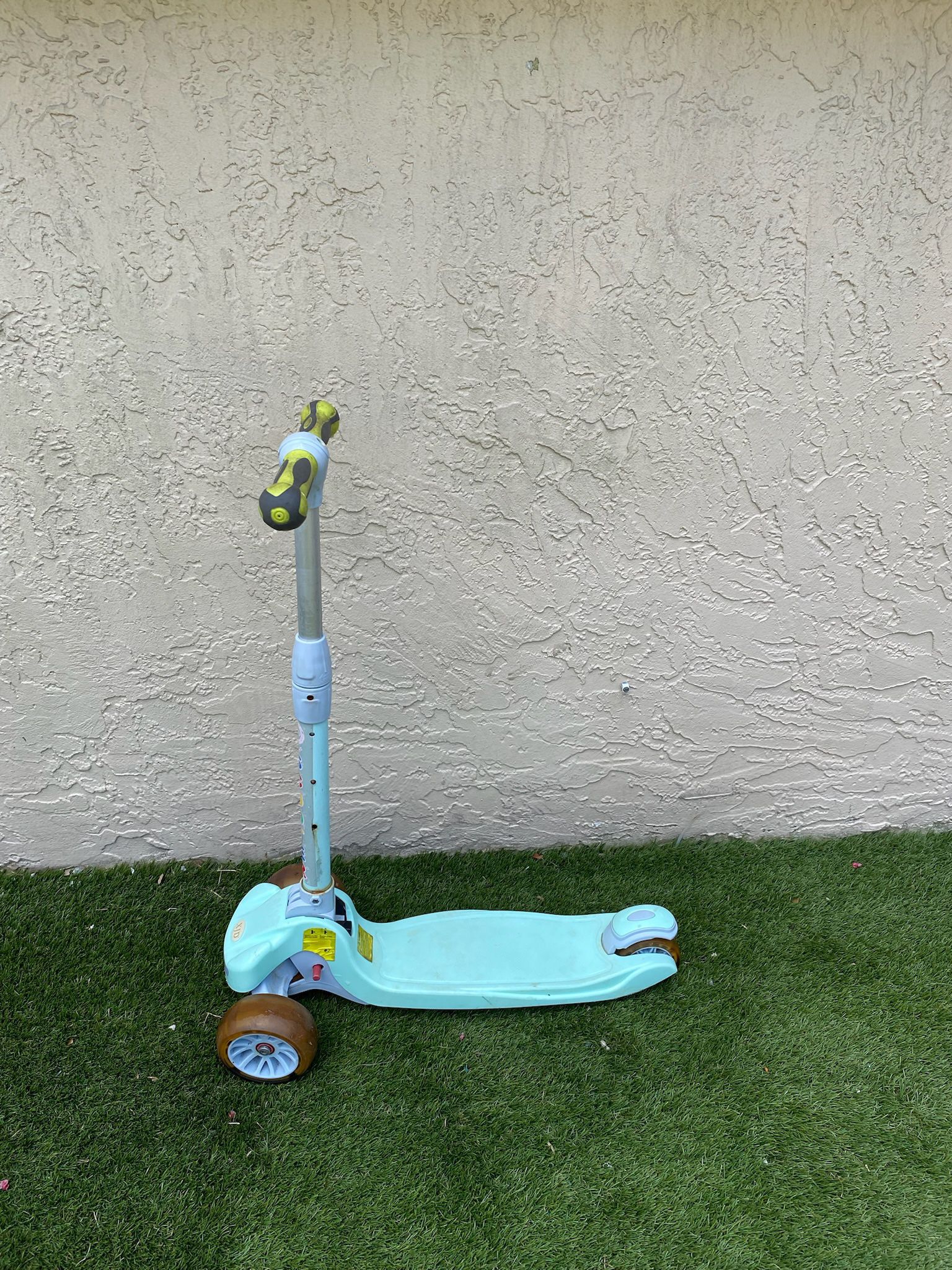 XJD 3 Wheel Kids’s Scooter (3-5 years) Folding,  Adjustable Height, Anti-Slip Deck - See My Items
