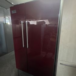 48" VIKING BUILT IN REFRIGERATOR 