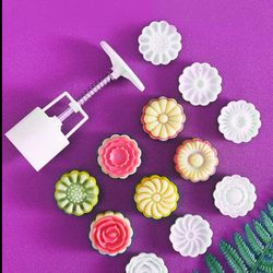 6pcs/Set Flower Shaped Mooncake Mould, Hand-Press Type, Non-Stick Mold For Green Bean Ice Cream, Cartoon Design Baking Tools