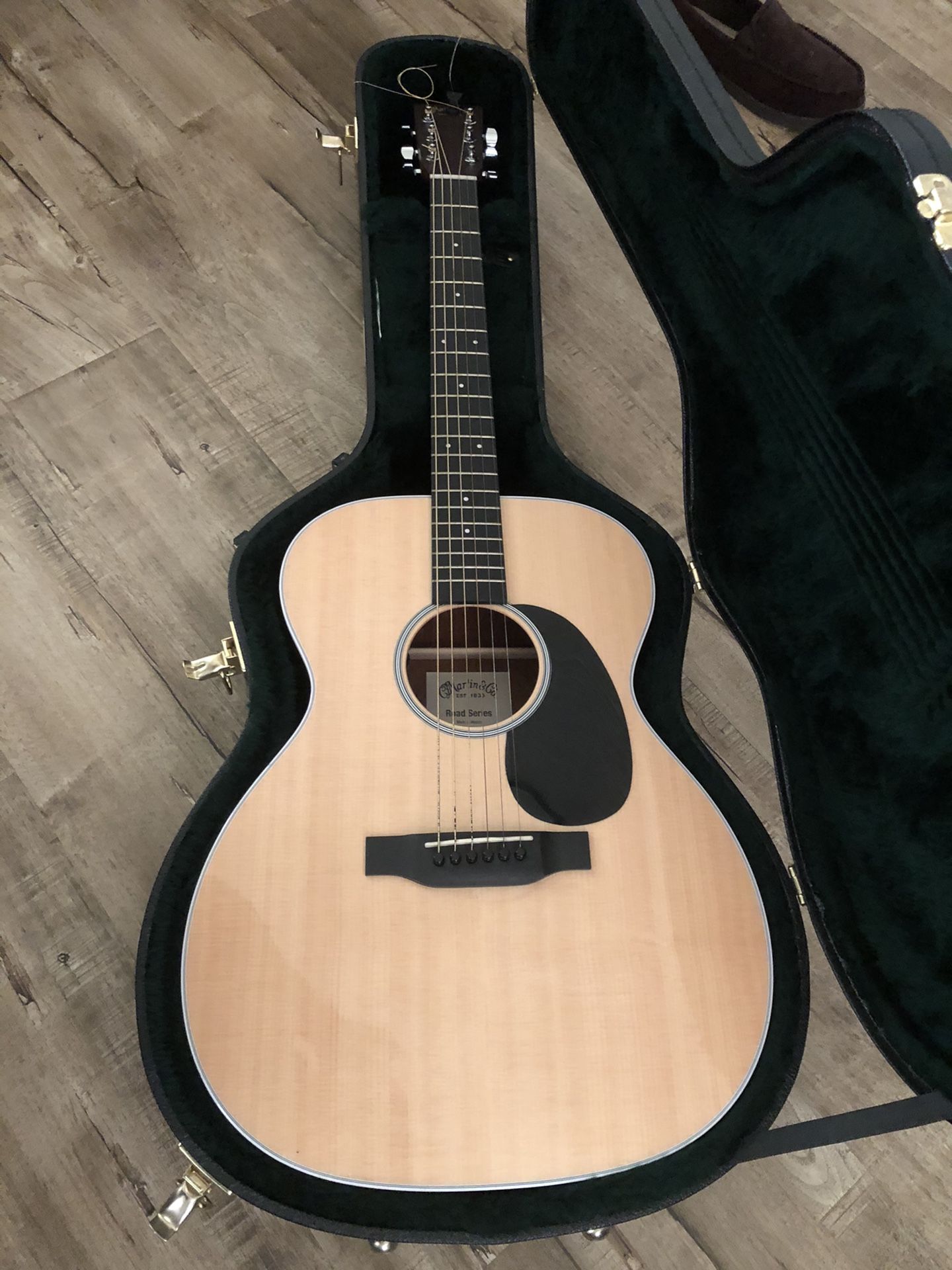Martin Acoustic/Electric guitar
