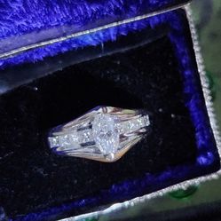 Fire & Ice Wedding Ring ! 