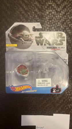 Hot Wheels Star Wars Starships: Mandalorian - GROGU HOVER PRAM with Stand! GVF57