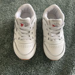 REEBOK TODDLER CLASSIC LEATHER SNEAKERS 