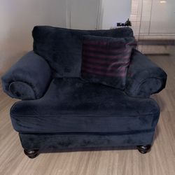 Hampton Oversized Chair