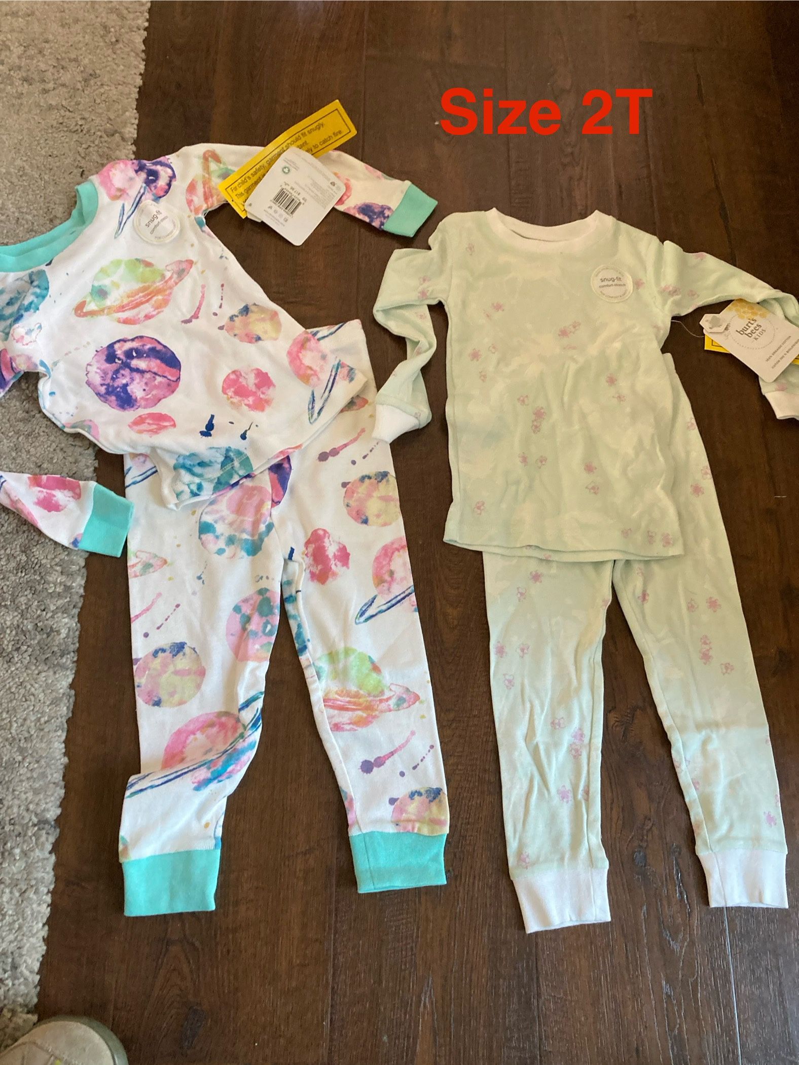 New Burt’s Bees Pajamas Read Description