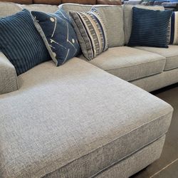 💛 Need To Get Rid Of Brand New Sofas And Sectionals!