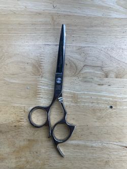 Shark Fin Shears