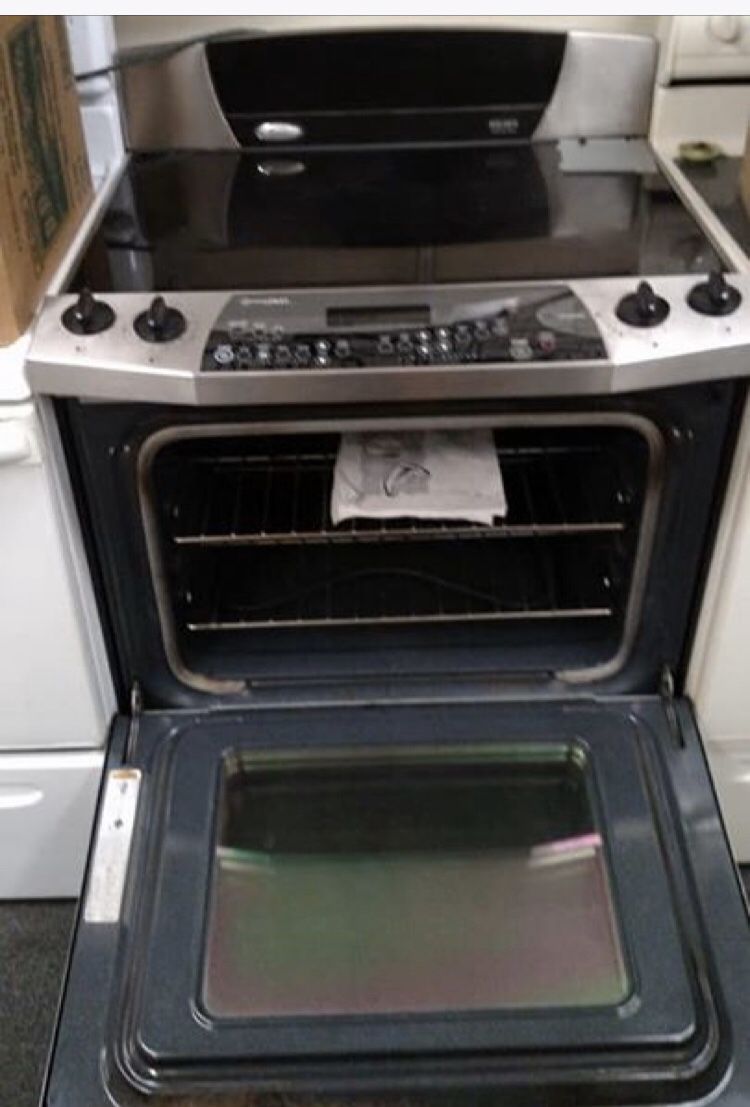Refrigerated Convection Flattop Stove