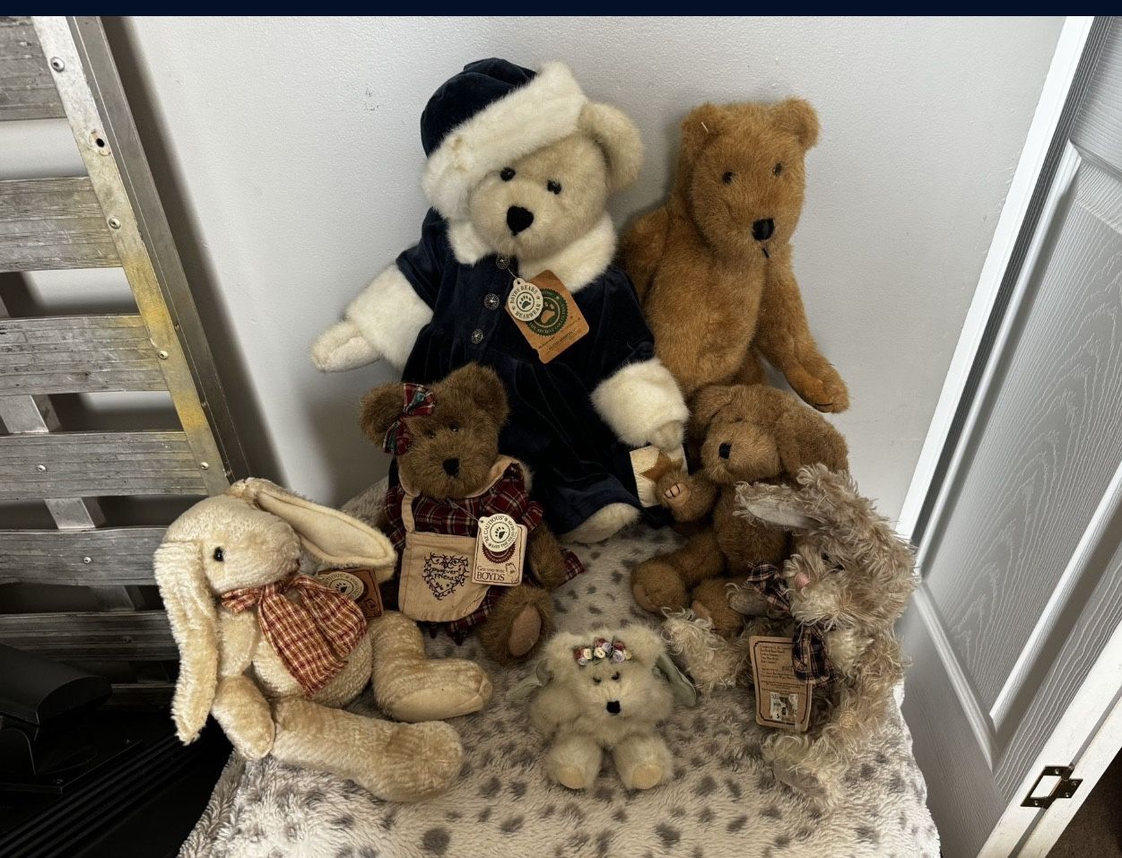 Antique Stuffed Animals In Great Shape