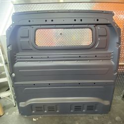 MERCEDEZ PARTITION WITH WINDOW