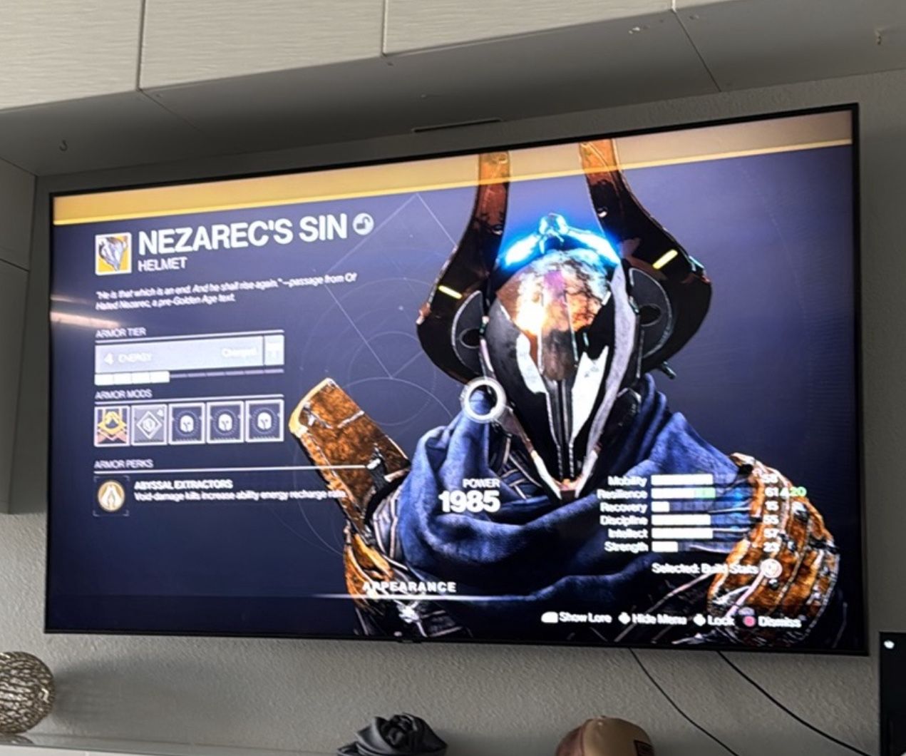 Samsung 82” QLED smart tv