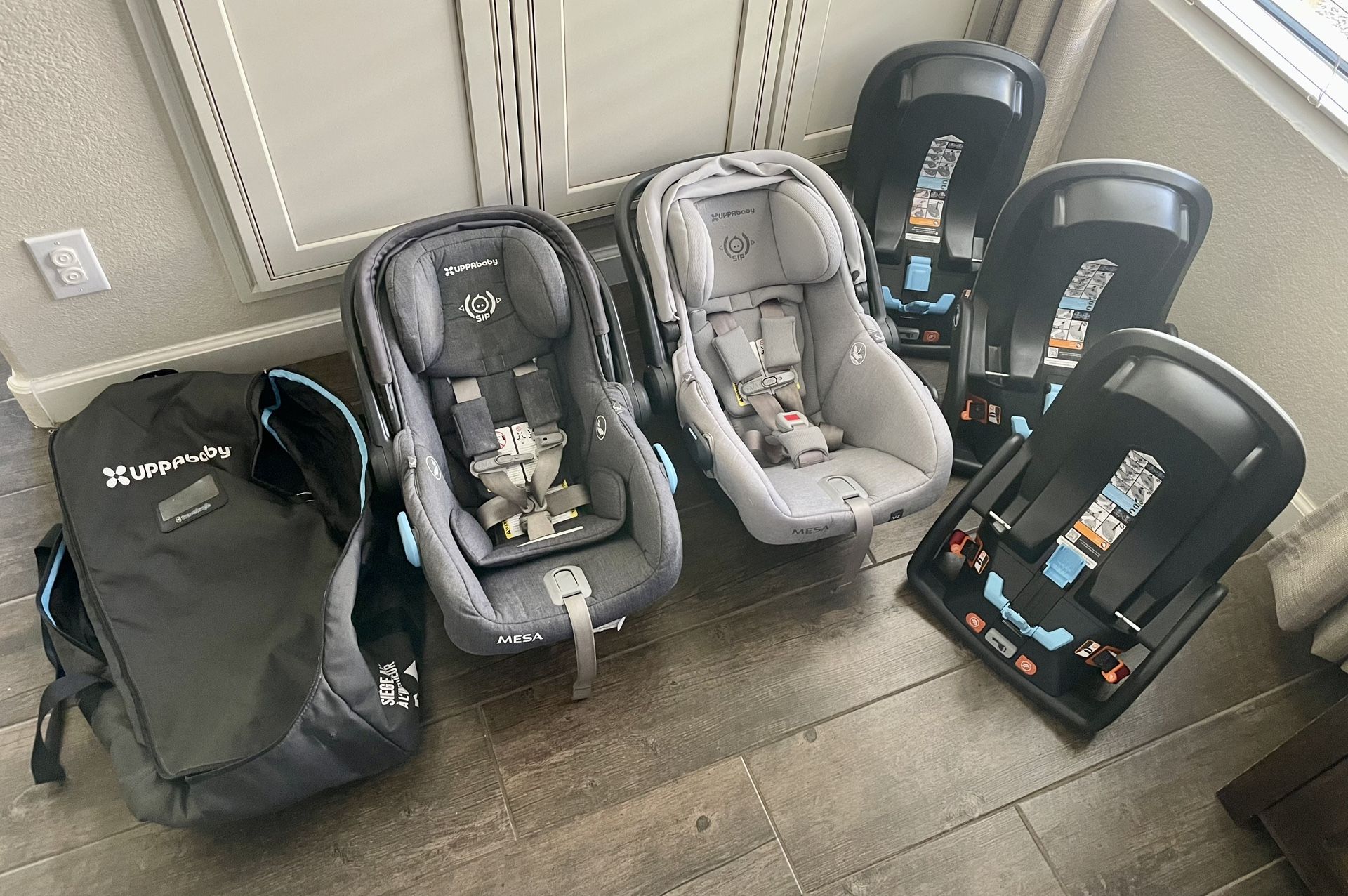 Uppababy Car Seats, Bases, and Carry Case