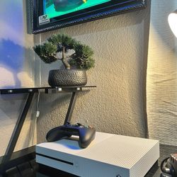 X Box One S With Controller And Headset