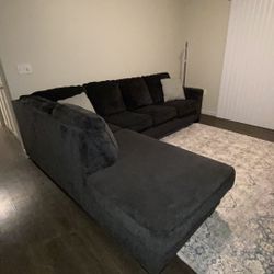 Altari 2-Piece Sectional