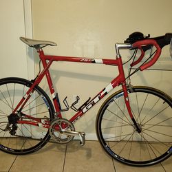 2001 gt zr5.0 road bike