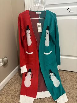 *NEW* Women’s Christmas Long Cardigan-Size Large